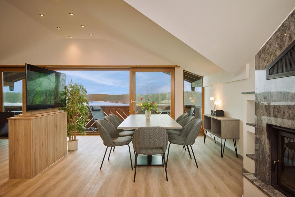 Hotel Seeblick & Ferienwohnung บัดเอนดอร์ฟ ภายนอก รูปภาพ