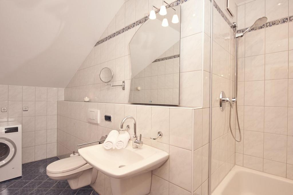 Hotel Seeblick & Ferienwohnung บัดเอนดอร์ฟ ภายนอก รูปภาพ