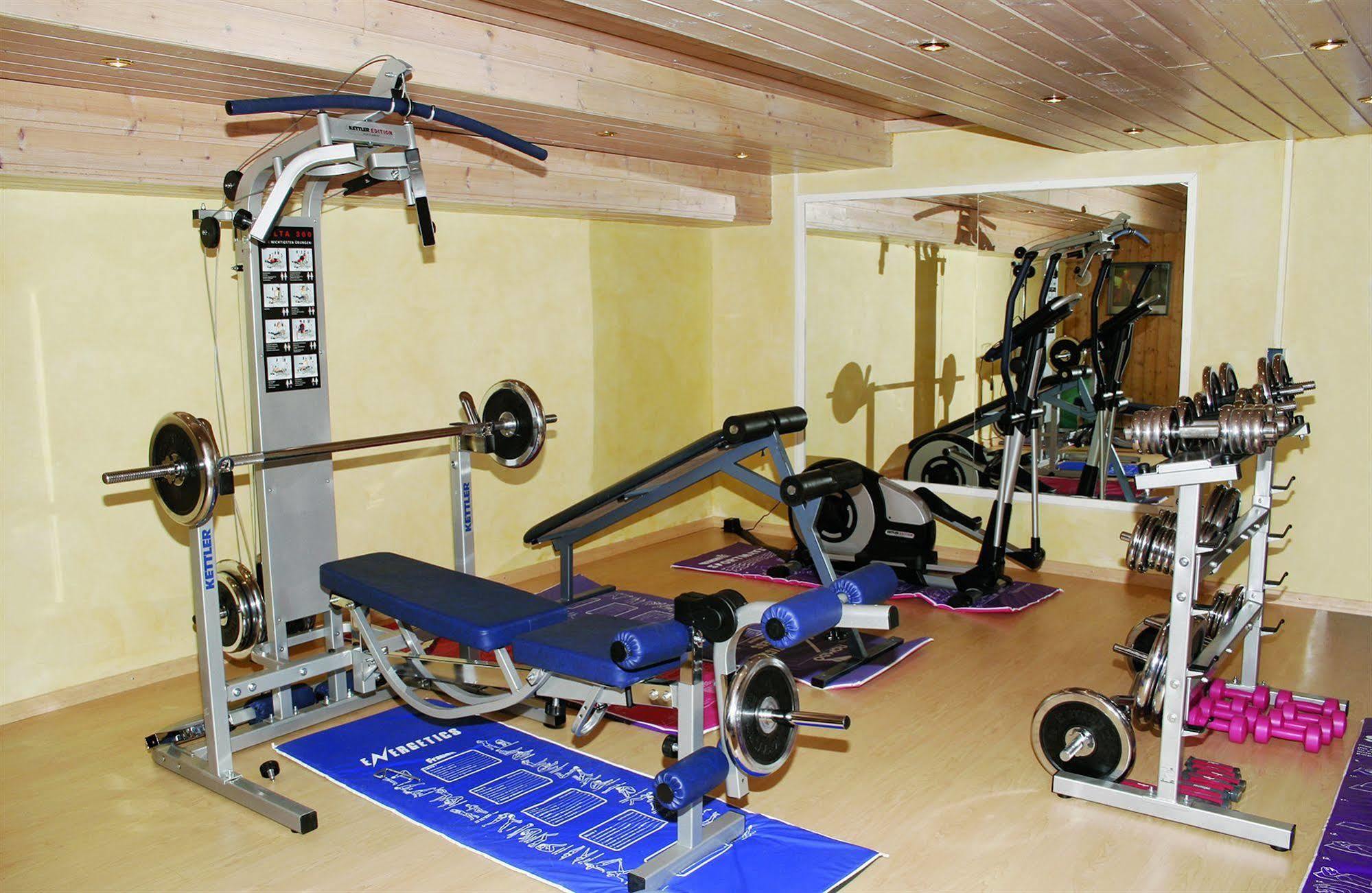 Hotel Seeblick & Ferienwohnung บัดเอนดอร์ฟ ภายนอก รูปภาพ